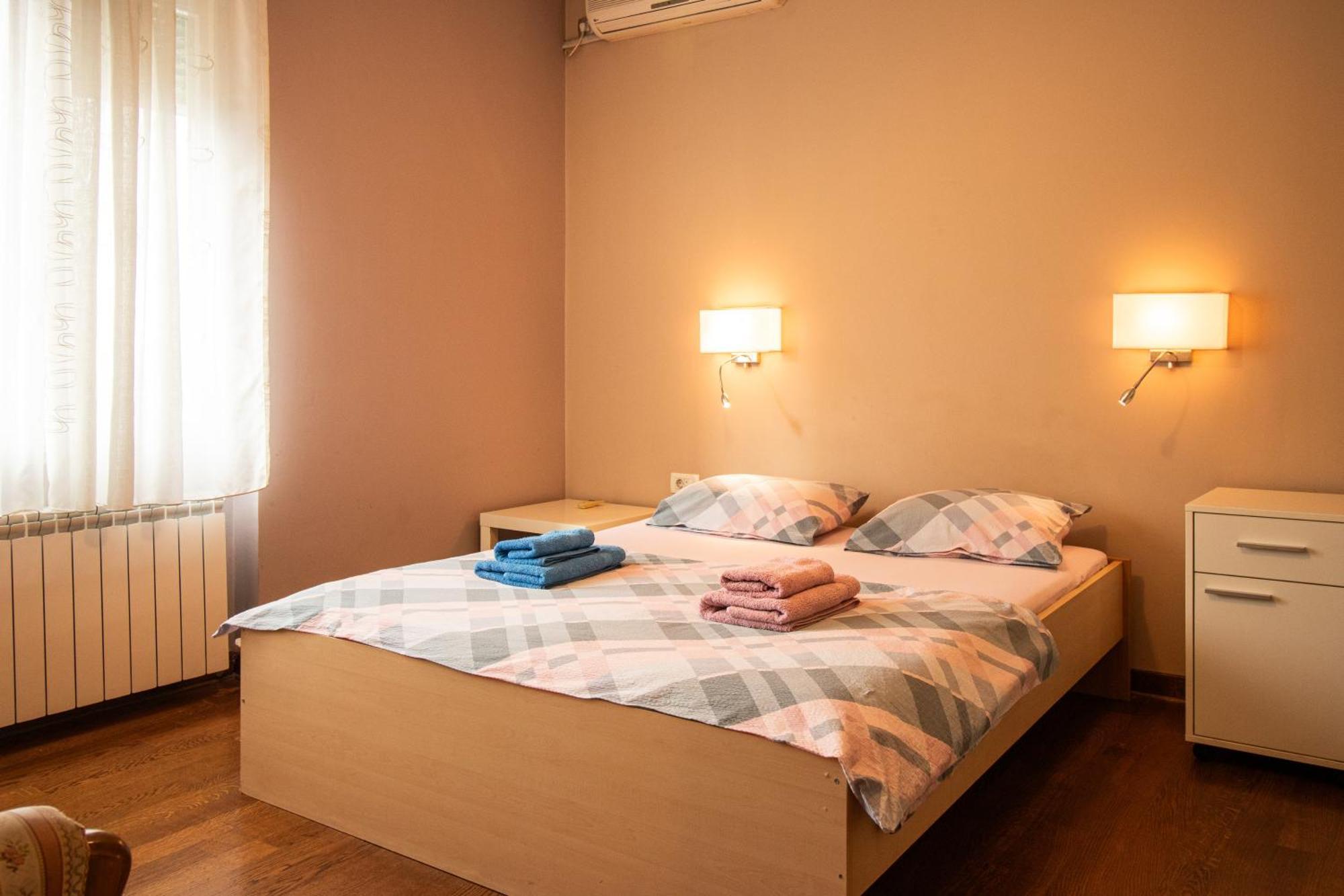 City Center Apartment Belgrado Buitenkant foto